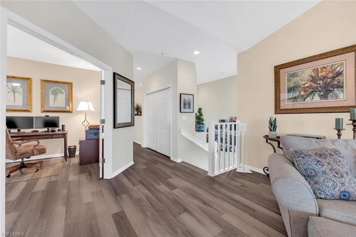 27091  Lake Harbor  CT, Bonita Springs, FL 34134