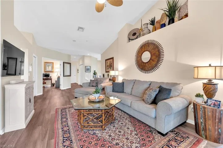 27091  Lake Harbor  CT, Bonita Springs, FL 34134