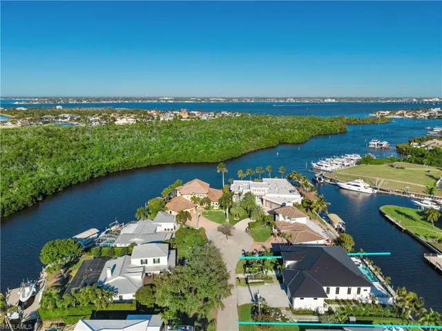 111  Montrose  DR, Fort Myers, FL 33919