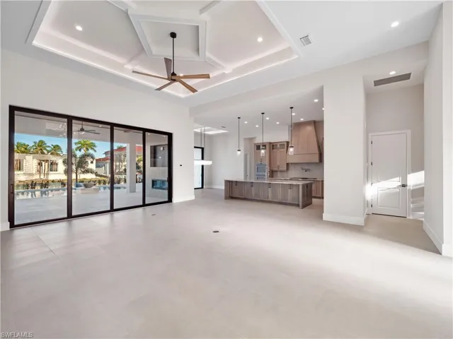 111  Montrose  DR, Fort Myers, FL 33919