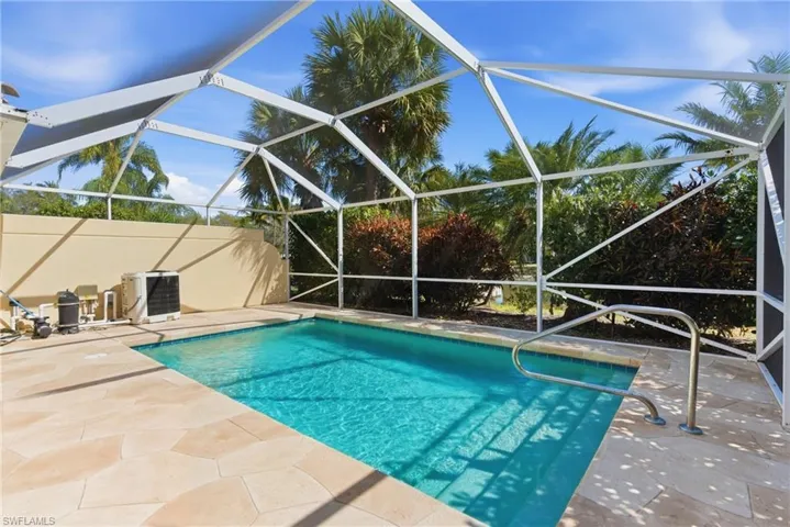 screened lanai and private pool