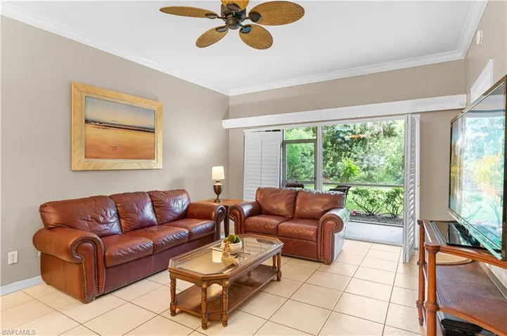 5470 16th Pl Sw 101, Naples, Florida 34116