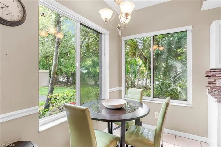 5470 16th Pl Sw 101, Naples, Florida 34116