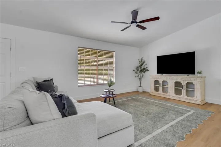 4640 31st Ave Ne, Naples, Florida 34120