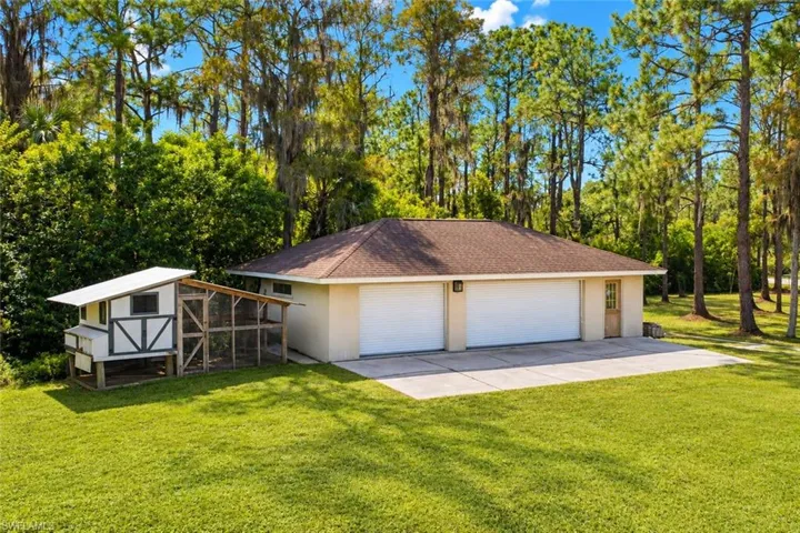 4640 31st Ave Ne, Naples, Florida 34120