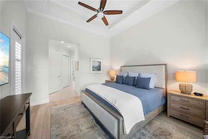 6522 Roma Way, Naples, Florida 34113