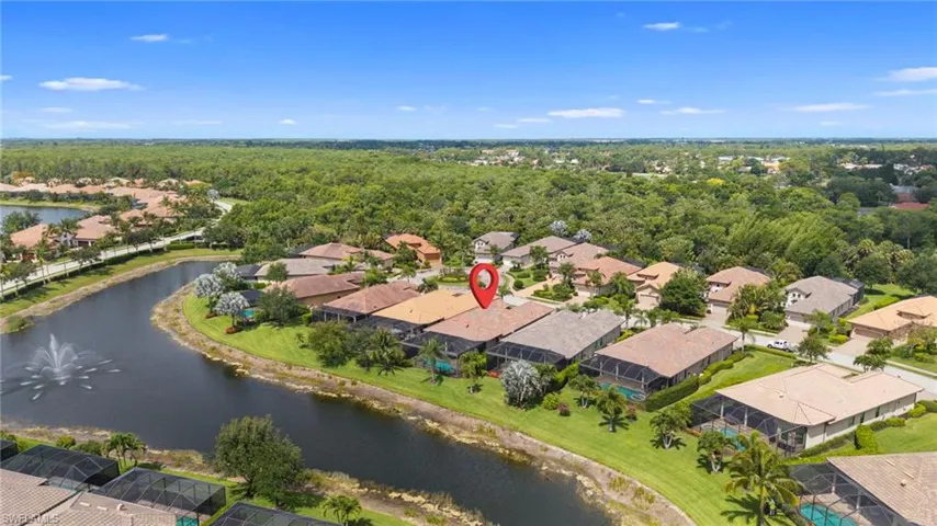 6522 Roma Way, Naples, Florida 34113