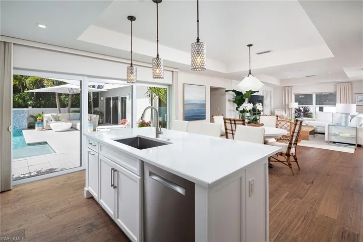 4830  West  BLVD, Naples, FL 34103
