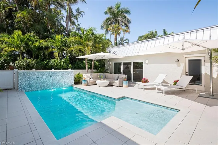 4830  West  BLVD, Naples, FL 34103