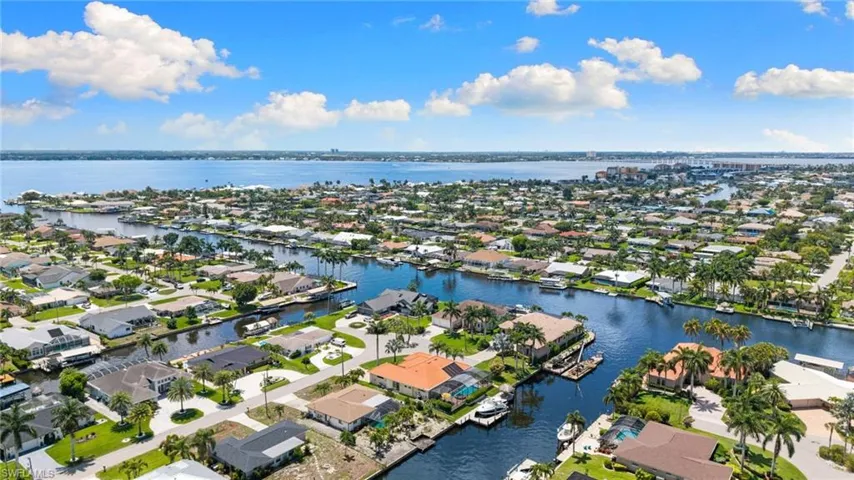 3522 19th Ave, Cape Coral, Florida 33904