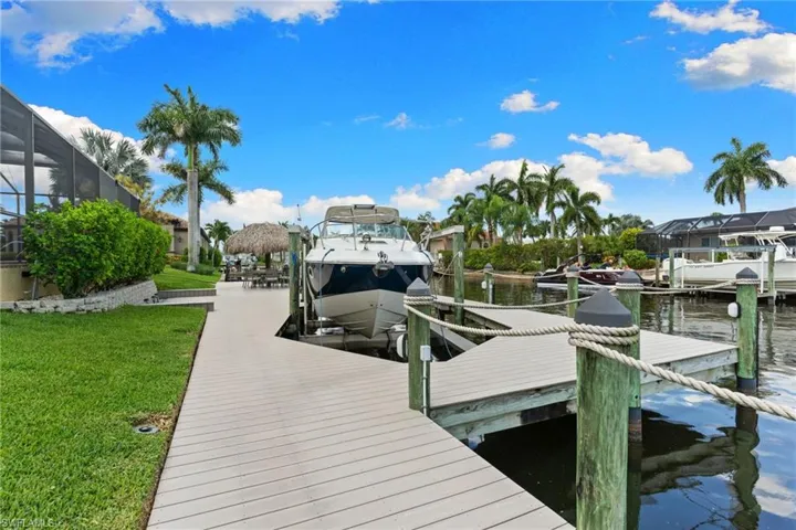 3522 19th Ave, Cape Coral, Florida 33904