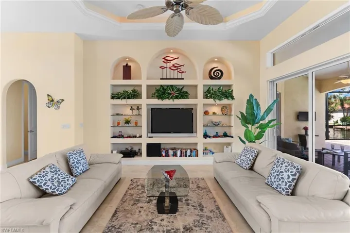 3522 19th Ave, Cape Coral, Florida 33904