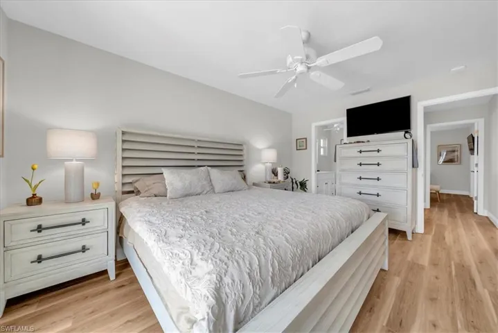 128 San Salvador St, Naples, Florida 34113