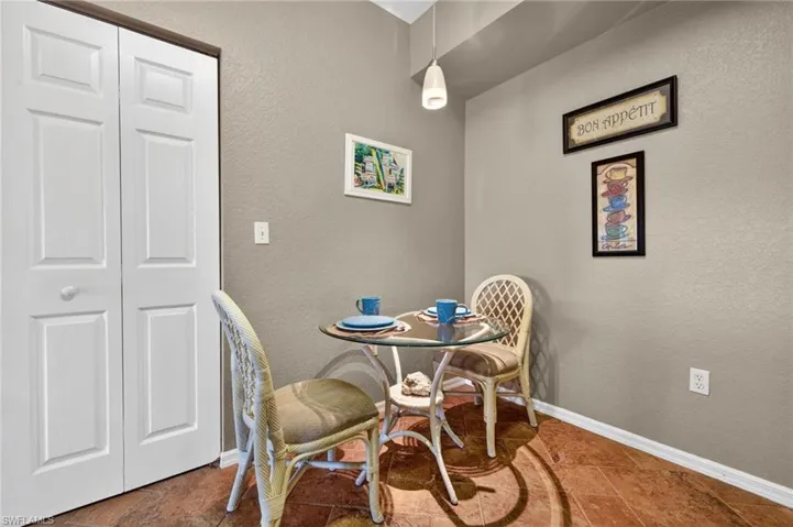 6361 Aragon Way 202, Fort Myers, Florida 33966