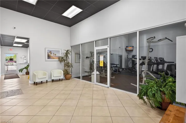6361 Aragon Way 202, Fort Myers, Florida 33966