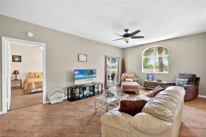6361 Aragon Way 202, Fort Myers, Florida 33966