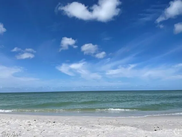 So many beaches!