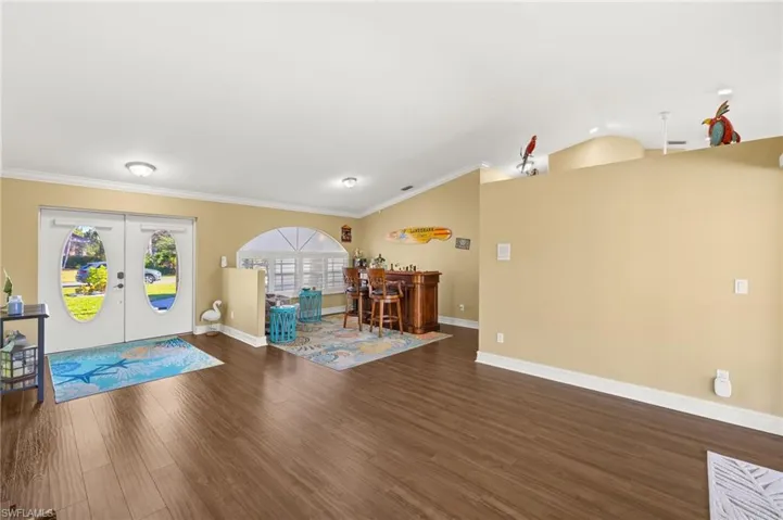 402 Se 21st St, Cape Coral Fl 33990