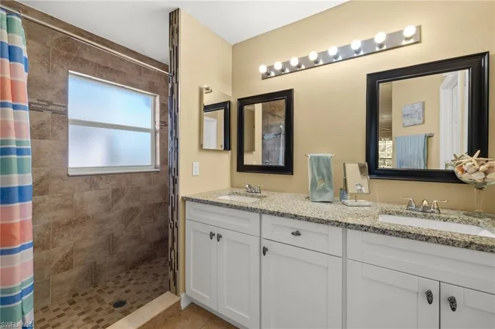 402 Se 21st St, Cape Coral Fl 33990