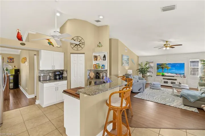 402 Se 21st St, Cape Coral Fl 33990