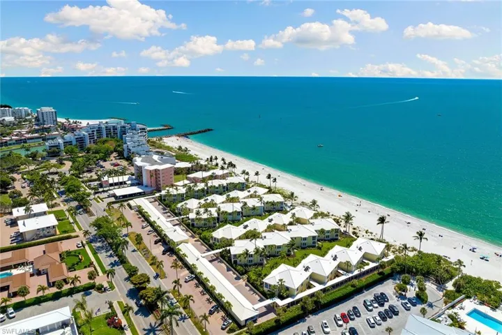 2601  Gulf Shore N BLVD, Naples, FL 34103