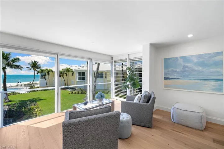 2601  Gulf Shore N BLVD, Naples, FL 34103