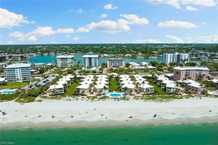 2601  Gulf Shore N BLVD, Naples, FL 34103