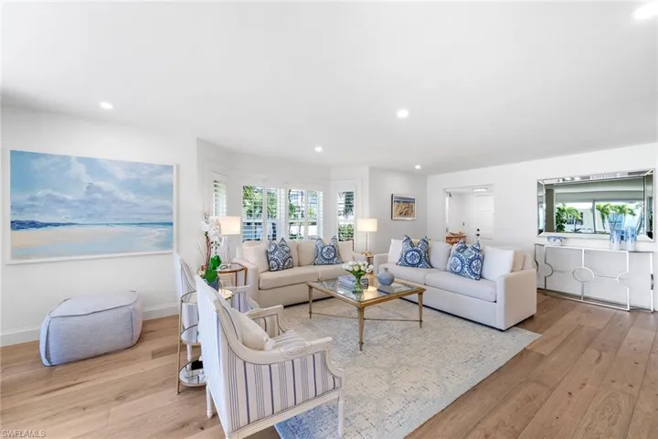 2601  Gulf Shore N BLVD, Naples, FL 34103
