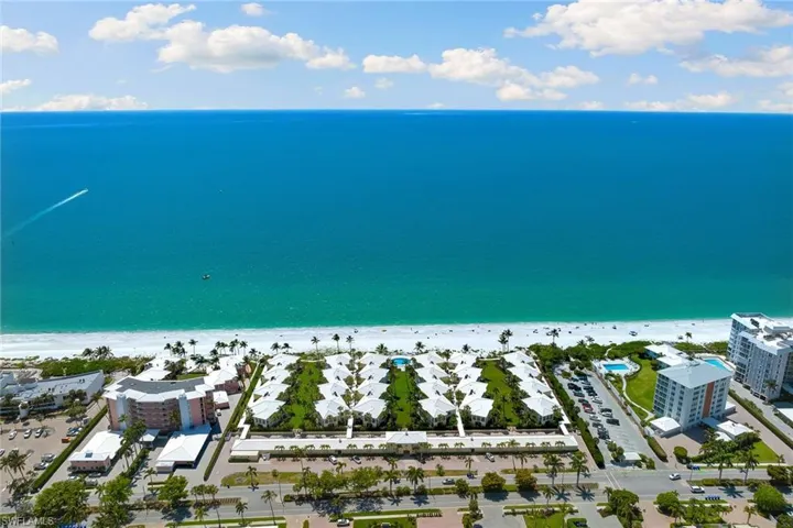 2601  Gulf Shore N BLVD, Naples, FL 34103