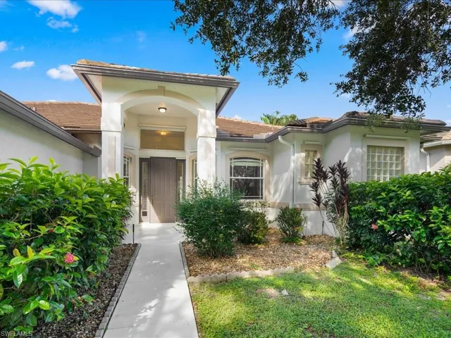 3231  Potomac  CT, Naples, FL 34120