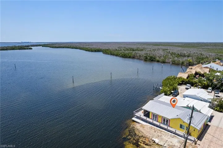 4819 Pine Island Rd Nw, Matlacha, Florida 33993