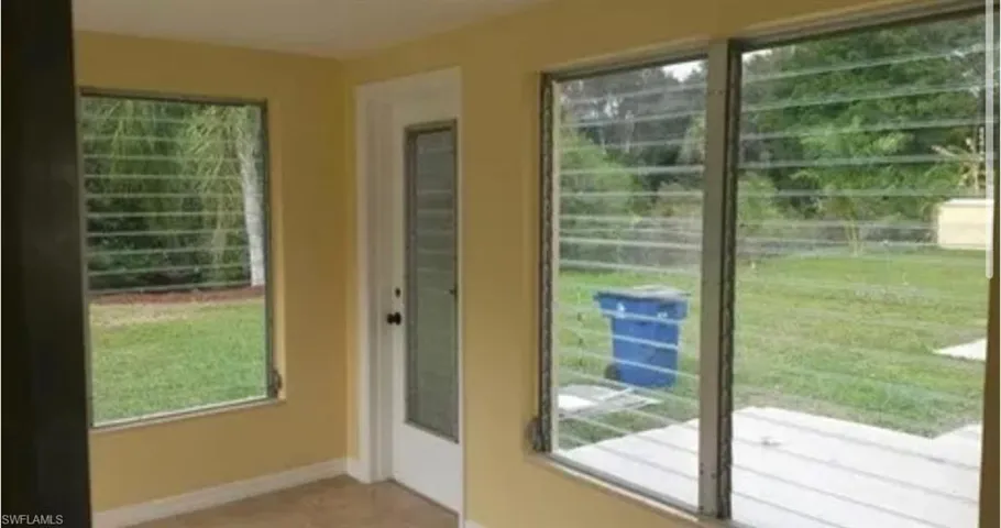 1137  Green  AVE, North Fort Myers, FL 33903
