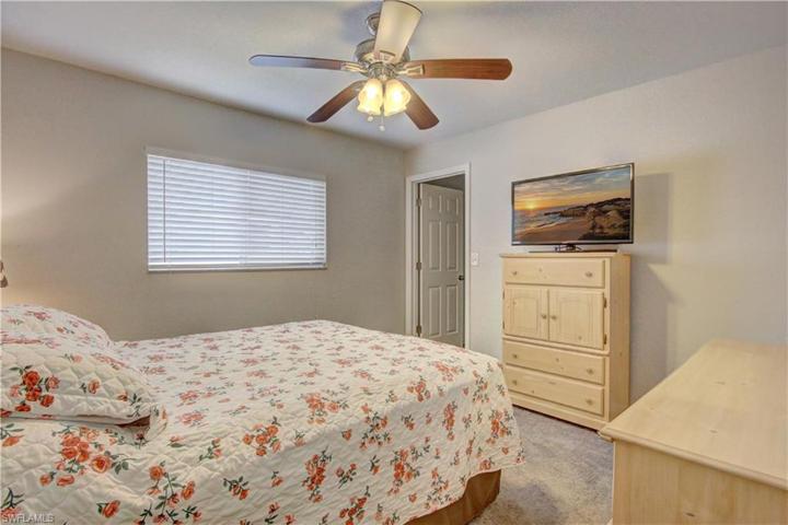 2850 SW 25th PL, CAPE CORAL FL 33914