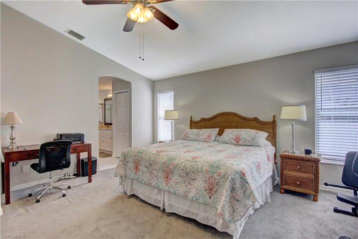 2850 SW 25th PL, CAPE CORAL FL 33914