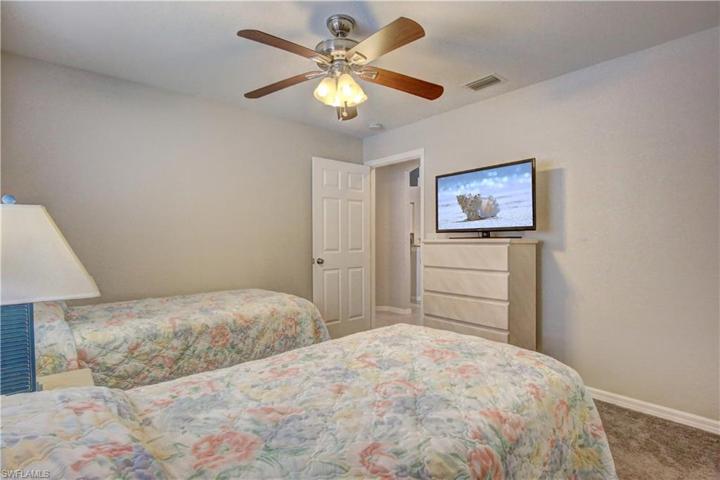 2850 SW 25th PL, CAPE CORAL FL 33914