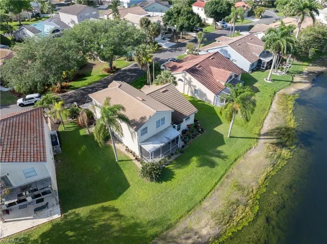 12421  Eagle Pointe  CIR, Fort Myers, FL 33913