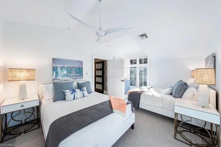 Guest bedroom 3 with space for 2 queen beds