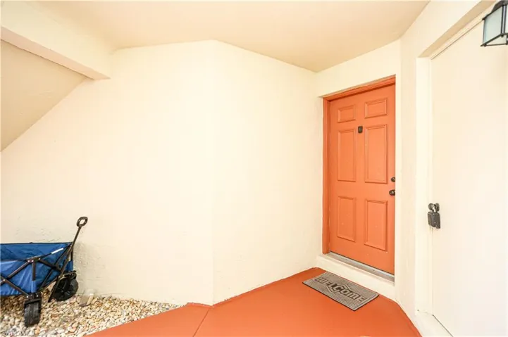 1522 Mainsail Dr 2, Naples, Florida 34114