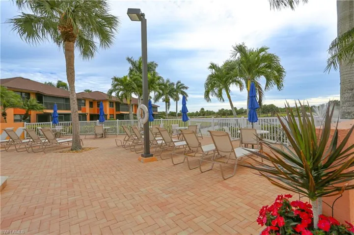1522 Mainsail Dr 2, Naples, Florida 34114