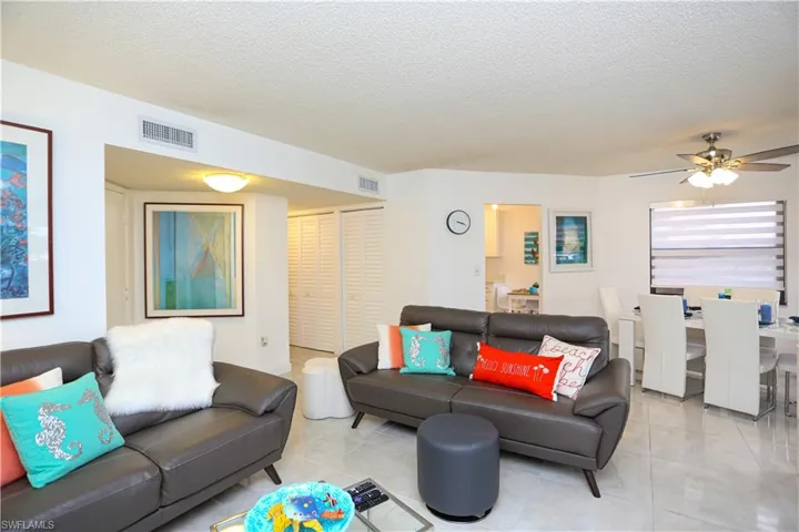 1522 Mainsail Dr 2, Naples, Florida 34114
