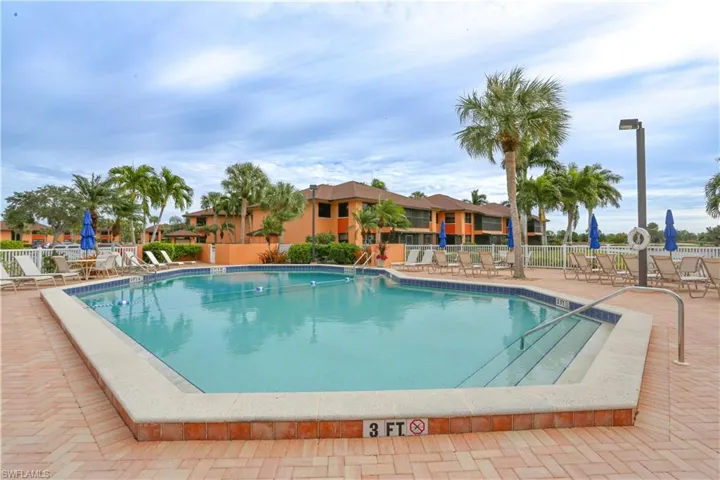 1522 Mainsail Dr 2, Naples, Florida 34114