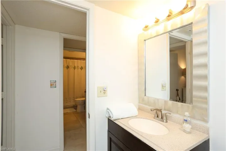 1522 Mainsail Dr 2, Naples, Florida 34114