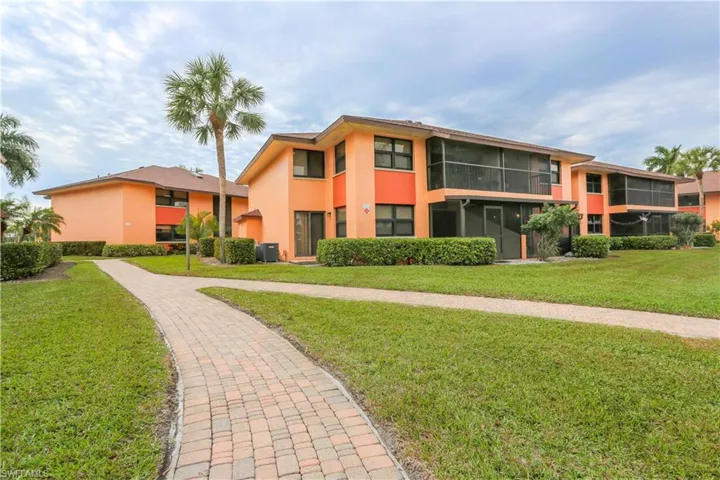 1522 Mainsail Dr 2, Naples, Florida 34114