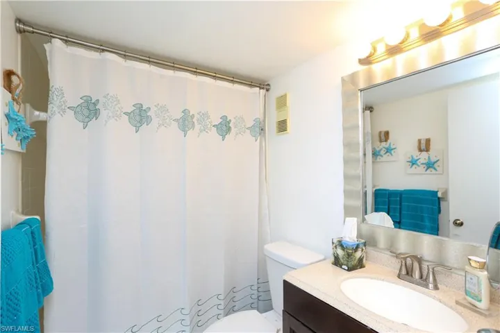 1522 Mainsail Dr 2, Naples, Florida 34114