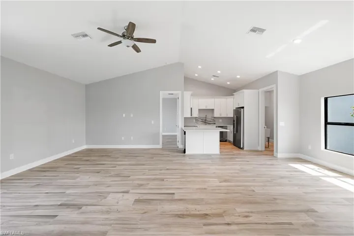 925 NE 11th TER, CAPE CORAL FL 33909