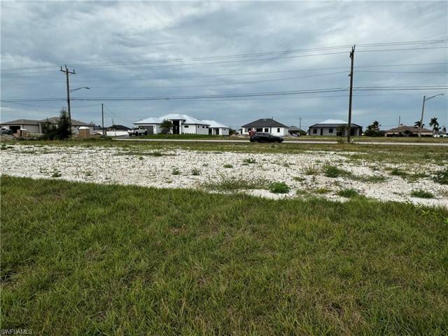 1517  Old Burnt Store N RD, CAPE CORAL, FL 33993