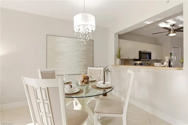 7819 Regal Heron Cir 8, Naples, Florida 34104