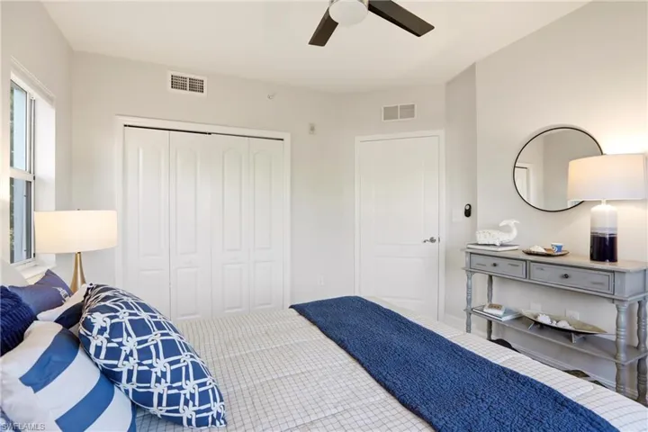 7819 Regal Heron Cir 8, Naples, Florida 34104