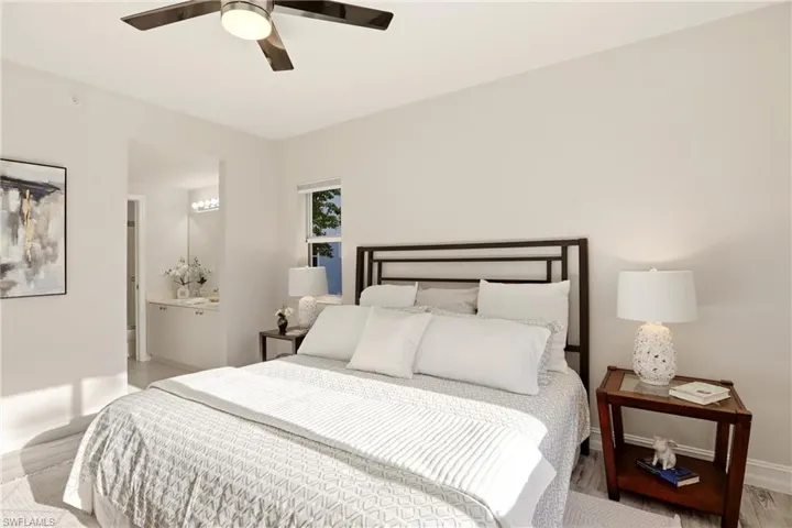 7819 Regal Heron Cir 8, Naples, Florida 34104