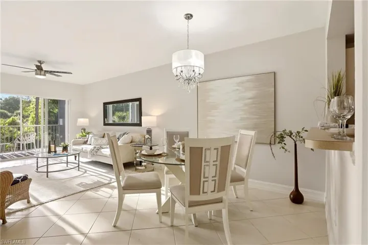 7819 Regal Heron Cir 8, Naples, Florida 34104